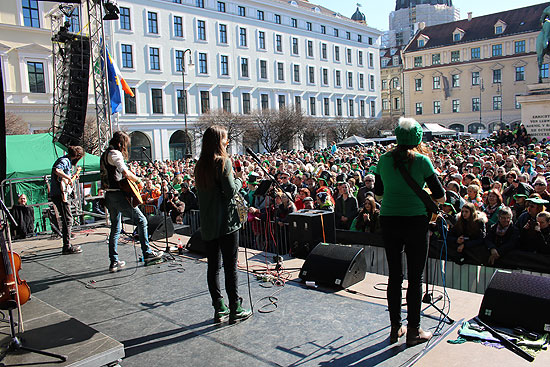 Bunoscionn live auf der After Parade Party am Wittelsbacher Platz U©Foto: Martin Schmitz)